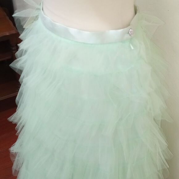 NEW! Anthropologie BHLDN X Hitherto Tiered Ruffled Tulle Midi Skirt -  Size 4 - Picture 5 of 10